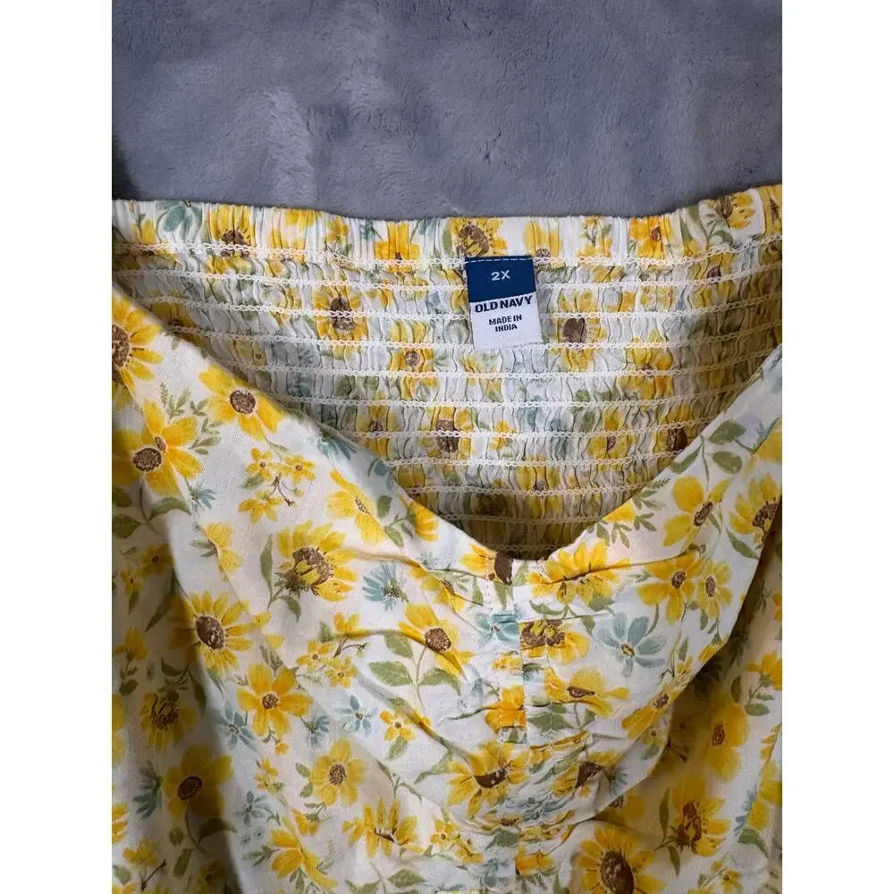 NWT Old Navy‎ Cotton Sunflower Print Babydoll Peasant Top Smocked 2X Blouse Plus